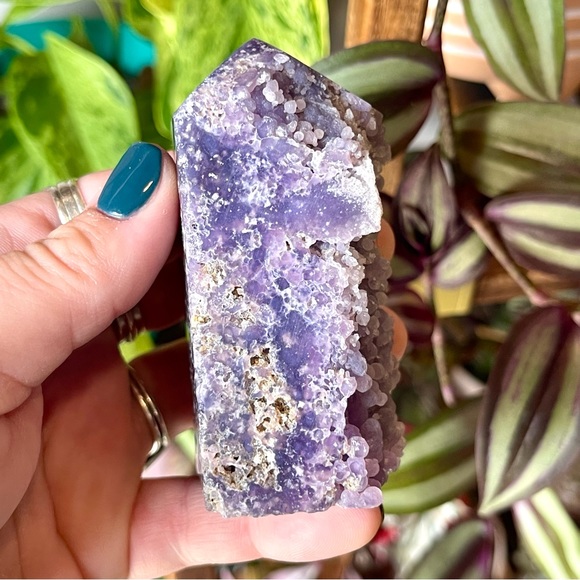 🍇Indonesian Botryoidal Grape Agate Crystal Tower Point🍇 - Picture 5 of 5